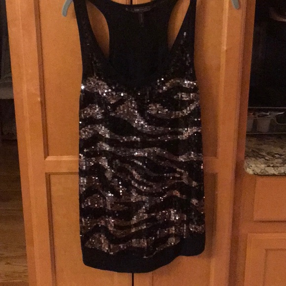 Dress - Picture 4 of 10